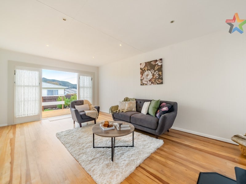 39 Ruthven Road, Wainuiomata, Lower Hutt - Carousel 2