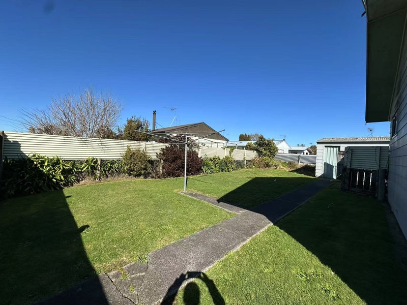 37 Breckons Avenue, Nawton, Hamilton - Carousel 14