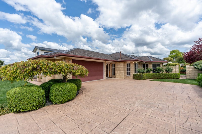 21 Heritage Avenue, Chartwell, Hamilton - Carousel 22
