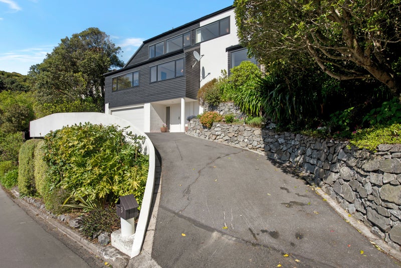 3 Paparata Street, Karori, Wellington - Carousel 31