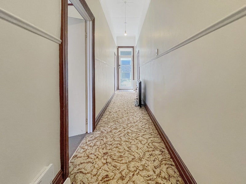 94 Russell Terrace, Berhampore, Wellington - Carousel 2