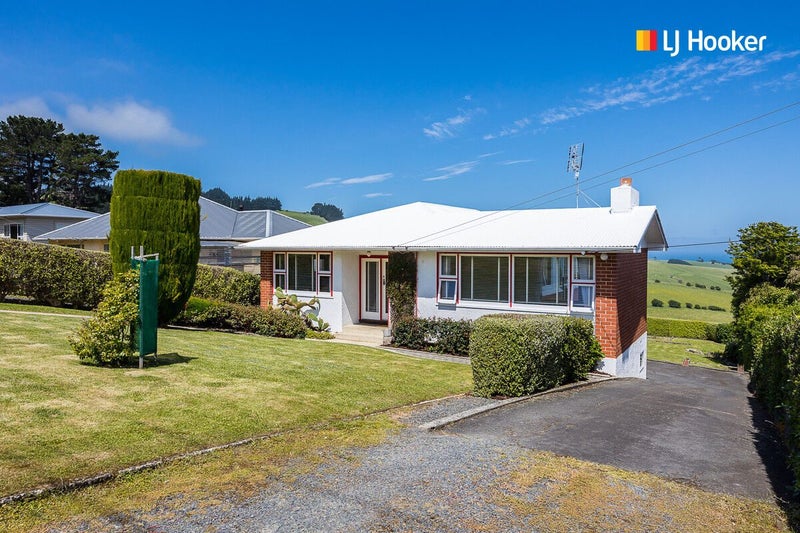 304 Highcliff Road, Highcliff, Dunedin - Carousel 1