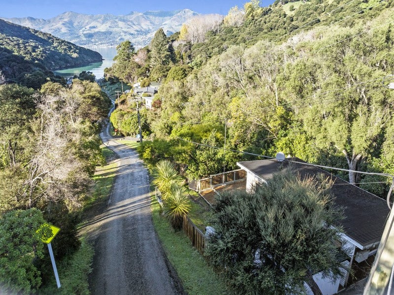40 Tikao Bay Road, Wainui, Akaroa - Carousel 2