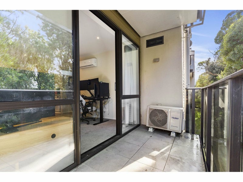 105/69E Hall Avenue, Mangere, Auckland - Carousel 1