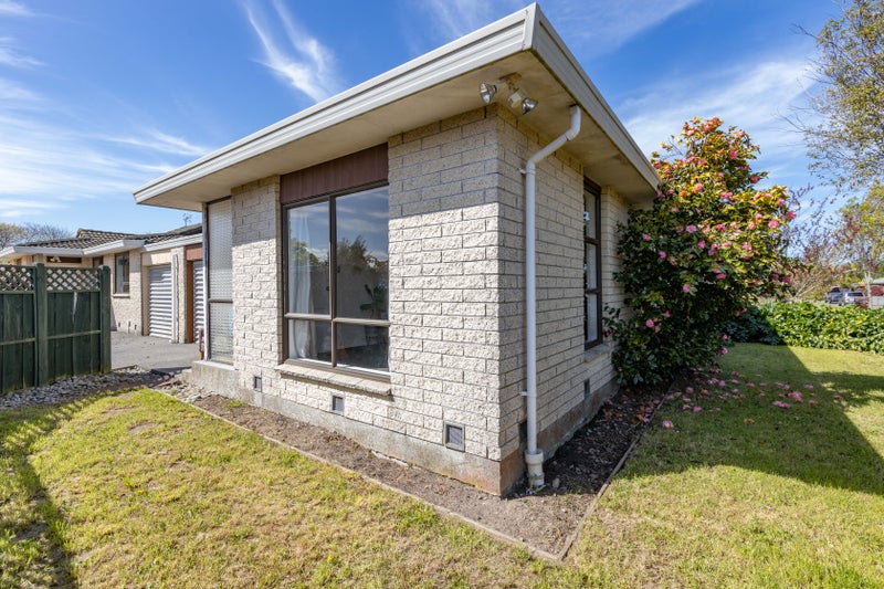 1/27 Marlene Street, Casebrook, Christchurch - Carousel 1