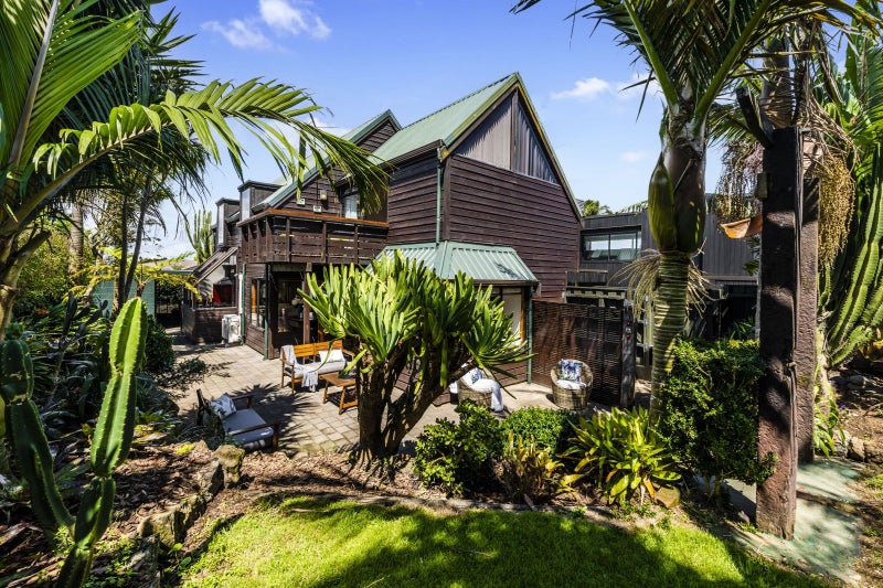 131A Campbell Road, One Tree Hill, Auckland - Carousel 1