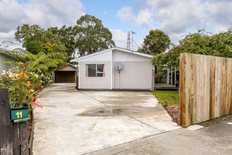 11 Solway Crescent, Solway, Masterton - Carousel 17