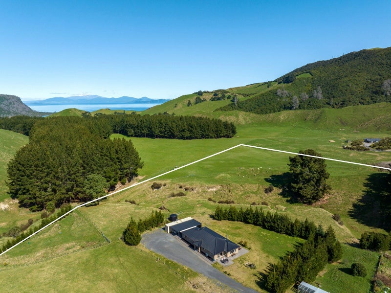 57 Charnley Gardens, Taupo - Carousel 2