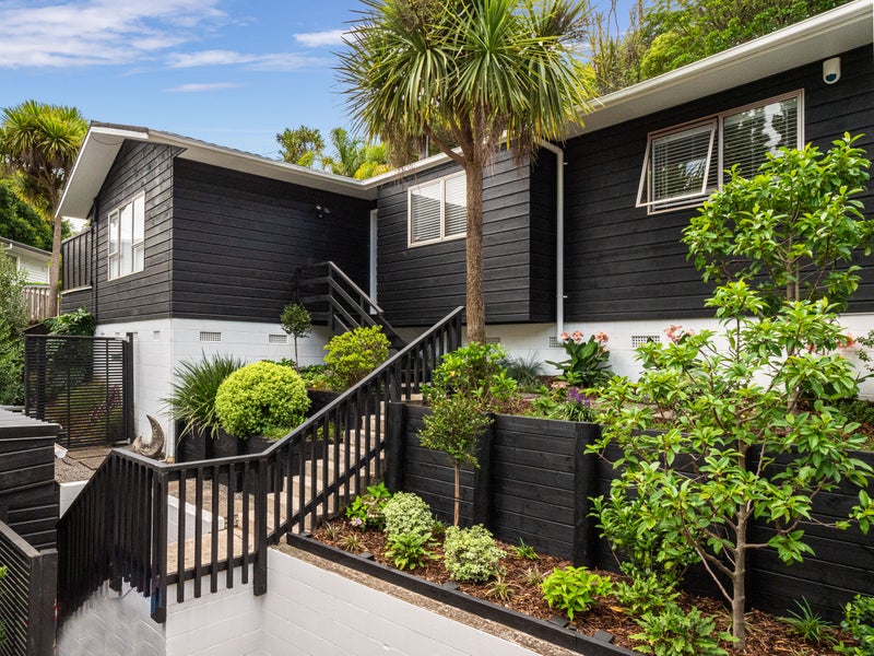 4/31 Rukutai Street, Mission Bay, Auckland - Carousel 1