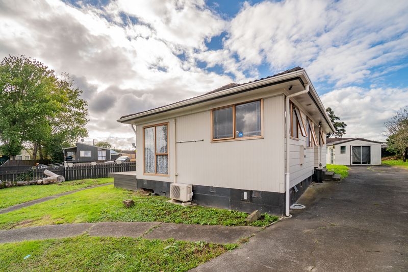 7 Goldnib Place, Randwick Park, Auckland - Carousel 13