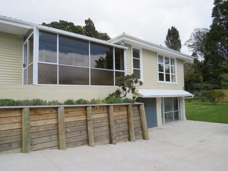84 Carrington Street, Lower Vogeltown, New Plymouth - Carousel 2