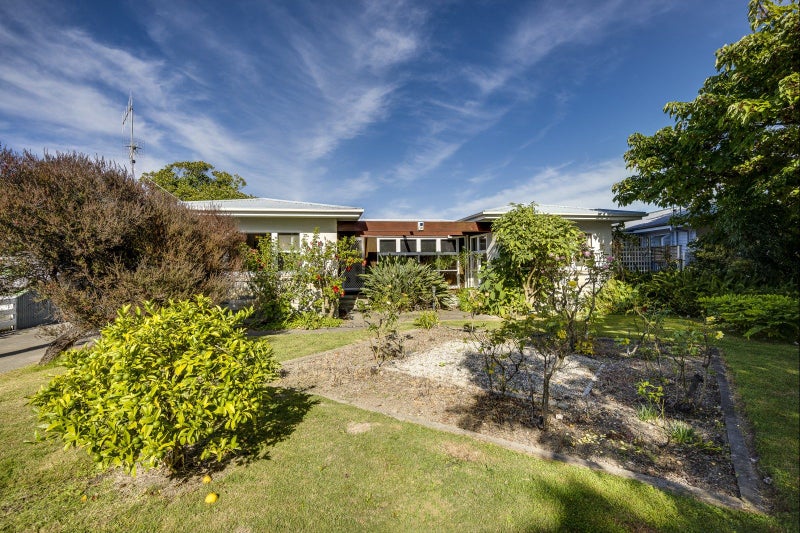 4 Veronica Avenue, Marewa, Napier - Carousel 1