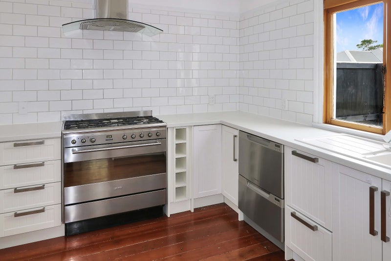 37B Awamutu Grove, Waiwhetu, Lower Hutt - Carousel 2