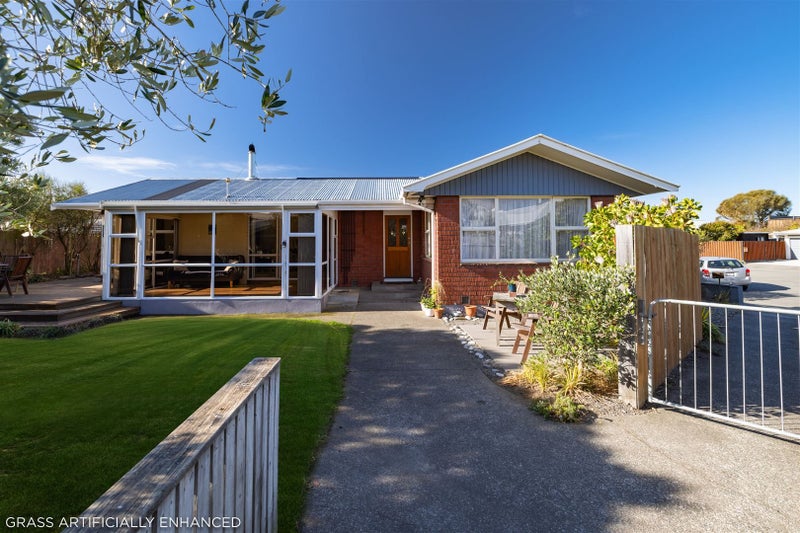8 Eros Place, North New Brighton, Christchurch - Carousel 2
