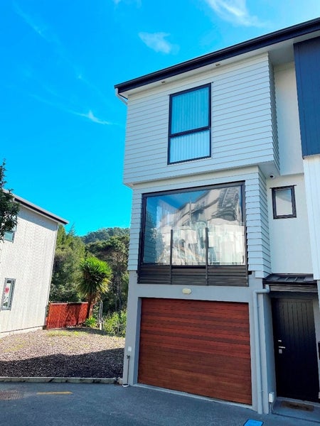 66 Makamaka Lane, Albany Heights, Auckland - Carousel 1