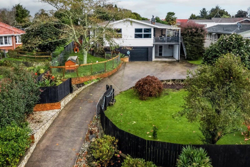16 Hall Street, Kihikihi, Te Awamutu - Carousel 1
