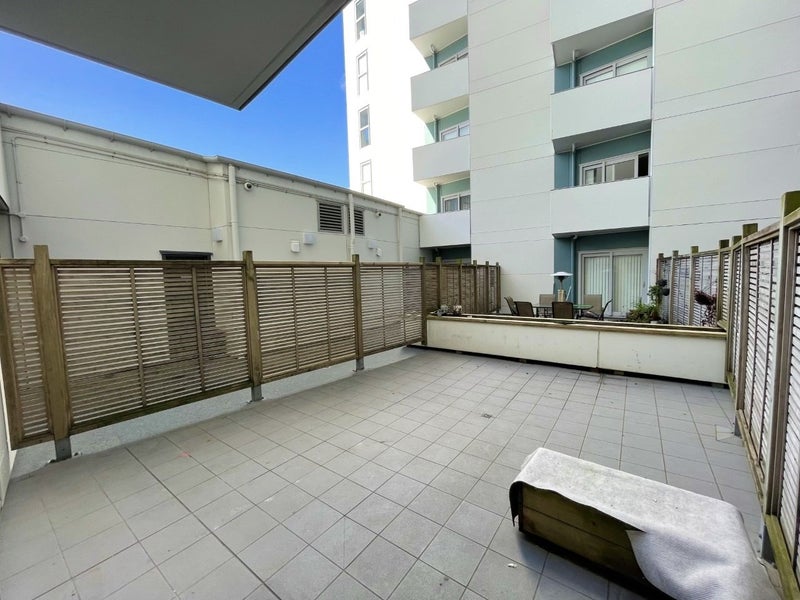 104/74 Taranaki Street, Te Aro, Wellington - Carousel 2