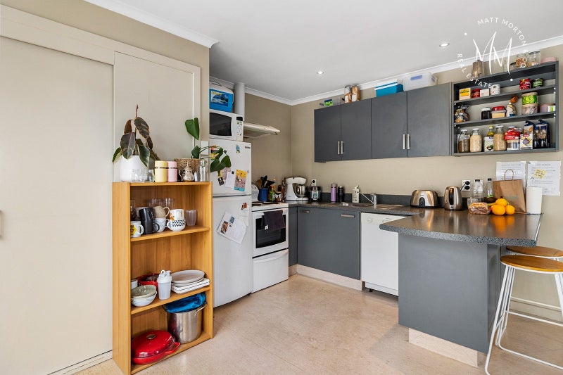 123 Harbour Terrace, North Dunedin, Dunedin - Carousel 2