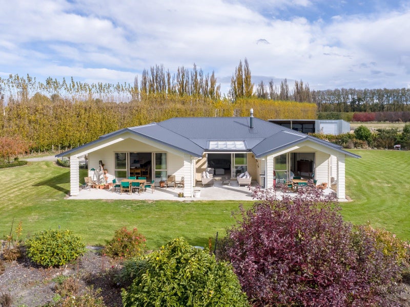 71 North Street, Greytown - Carousel 2