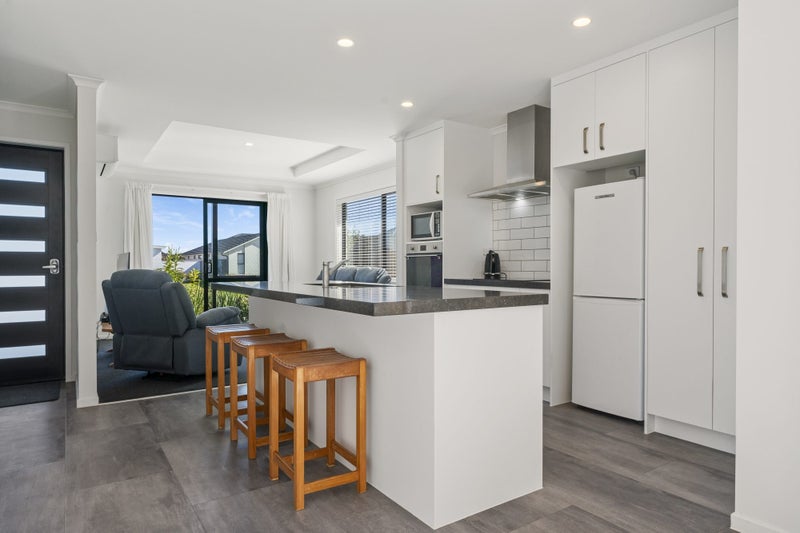 20 Stevenson Drive, Papamoa - Carousel 2