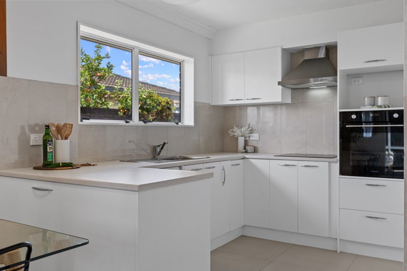 4/110 Chadwick Road, Greerton, Tauranga - Carousel 2