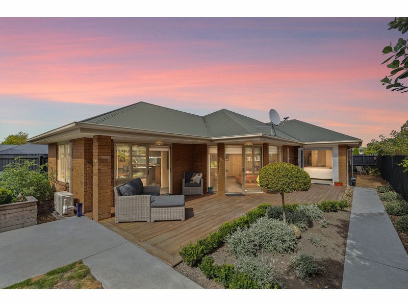 3 Magnolia Lane, St Albans, Christchurch - Carousel 2
