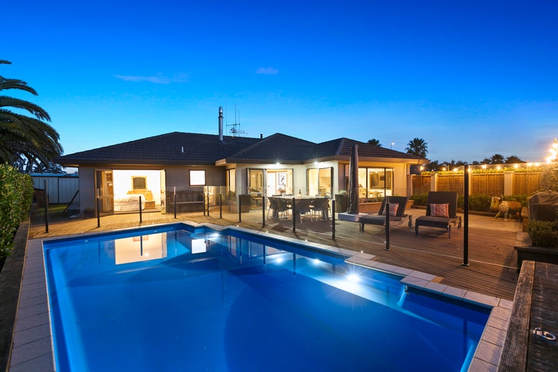 3 Lamia Grove, Papamoa Beach, Papamoa - Carousel 1
