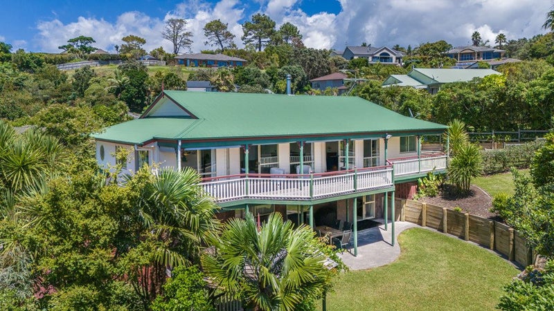 2 Careen Grove, Gulf Harbour, Whangaparaoa - Carousel 1