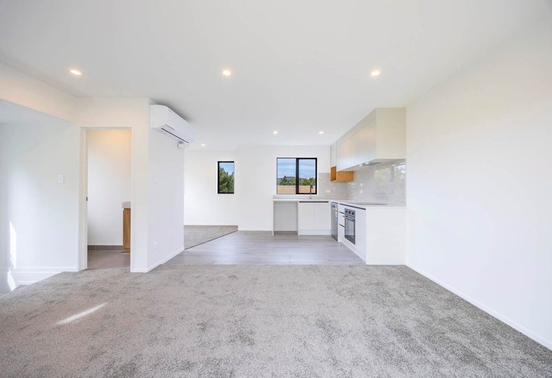 3/17 Kingdale Road, Henderson, Auckland - Carousel 19