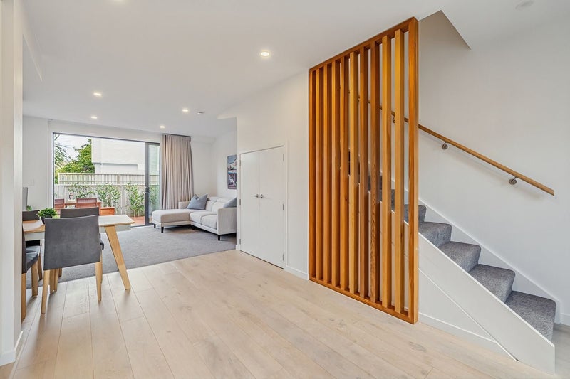 14/323 Riverside Drive, Waterloo, Lower Hutt - Carousel 2
