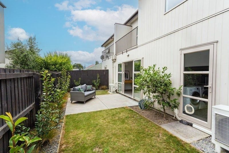 4/75 Burke Street, Addington, Christchurch - Carousel 1