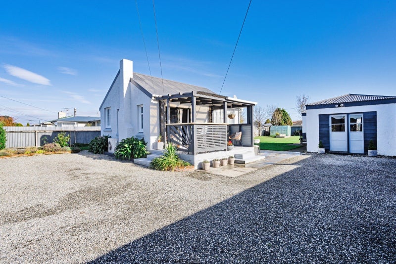 68 Ross Street, Grasmere, Invercargill - Carousel 1