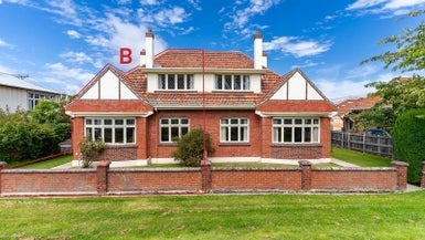 7B Trent Avenue, North Dunedin, Dunedin - Carousel 1