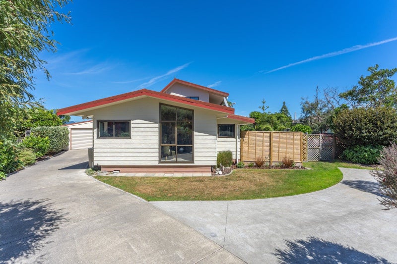 91 Atkinson Avenue, Otaki Beach, Otaki - Carousel 2
