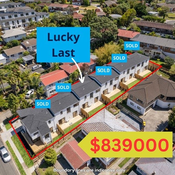 26D Sheridan Drive, New Lynn, Auckland - Carousel 1