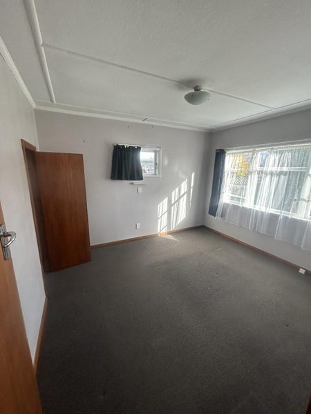 36 Trafalgar Street, Dannevirke - Carousel 2