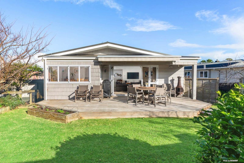 9 Wendover Road, Glendowie, Auckland - Carousel 2