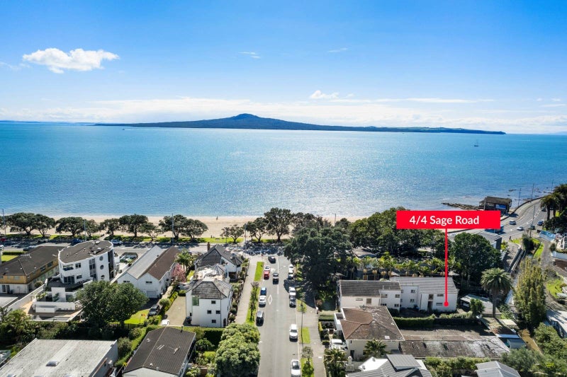 4/4 Sage Road, Kohimarama, Auckland - Carousel 1