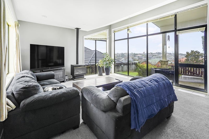 14 Hadrians Way, Nawton, Hamilton - Carousel 2