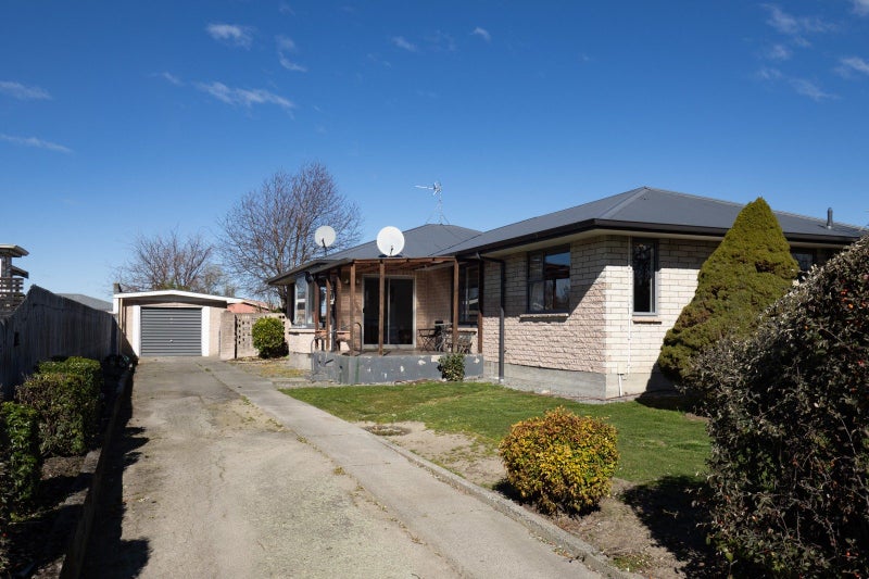 4 Reddecliffe Crescent, Hampstead, Ashburton - Carousel 1