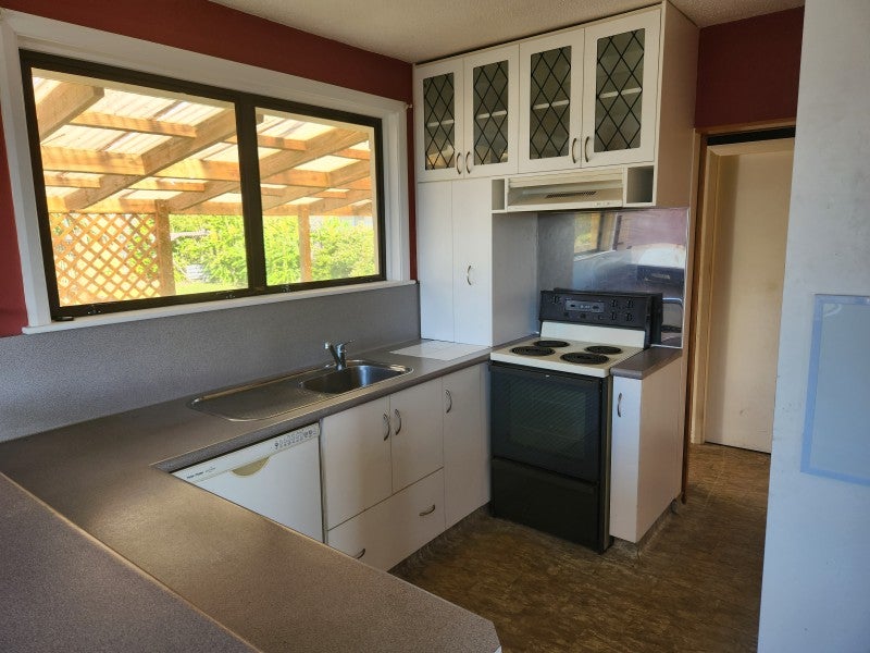 327 Main South Road, Paroa, Greymouth - Carousel 2