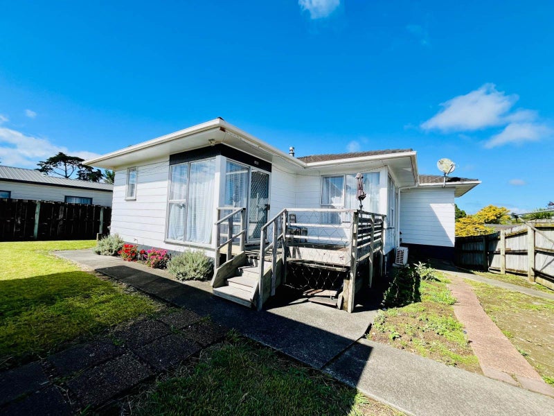 102 Hillcrest Road, Papatoetoe, Auckland - Carousel 2