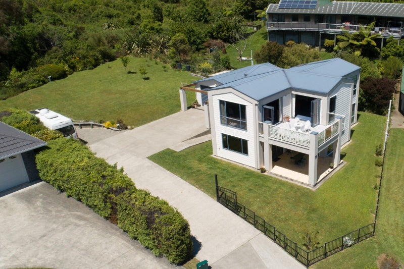 23 Rimu Terrace, Waikawa, Picton - Carousel 2