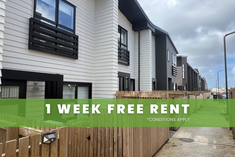 38 Rauemi Way, Te Atatū South, Auckland - Carousel 1