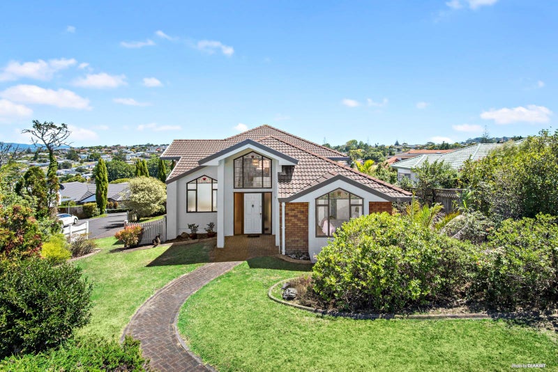 47 Nirvana Way, Mount Roskill, Auckland - Carousel 1