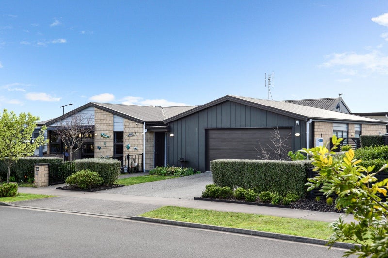 42 Voight Avenue, Chartwell, Hamilton - Carousel 1