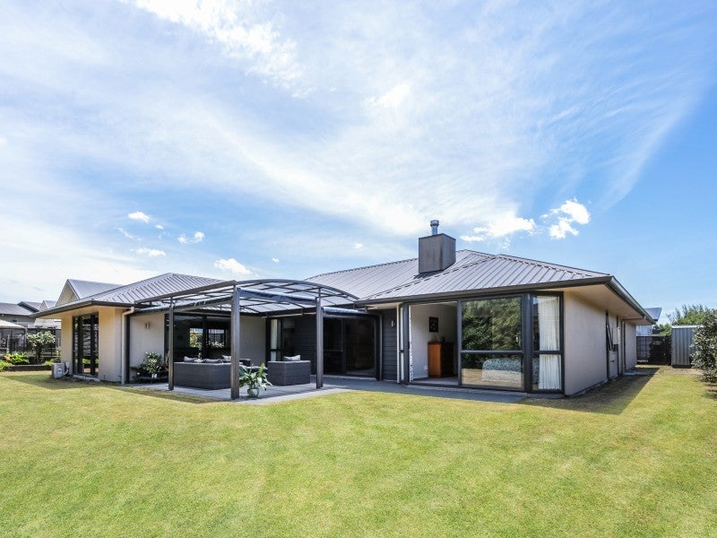 10 Lochaber Drive, Nukuhau, Taupo - Carousel 1