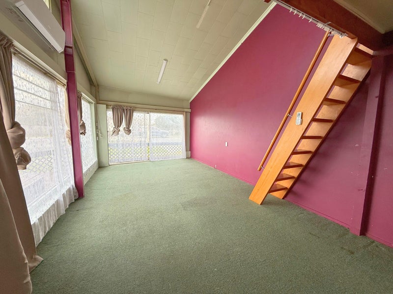 56 Durie Vale Road, Durie Hill, Whanganui - Carousel 2