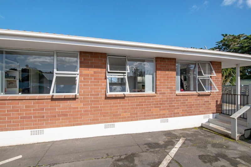 5 Poplar Road, Stanmore Bay, Whangaparaoa - Carousel 2