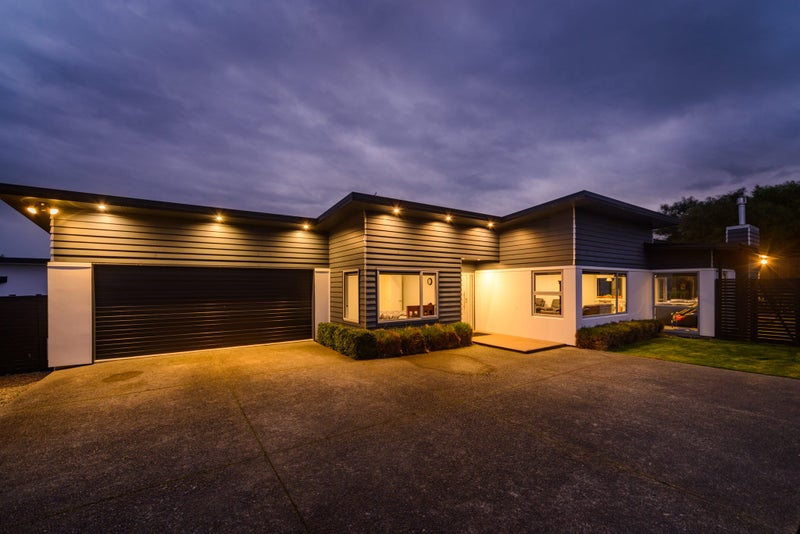 113 James Line, Kelvin Grove, Palmerston North - Carousel 1